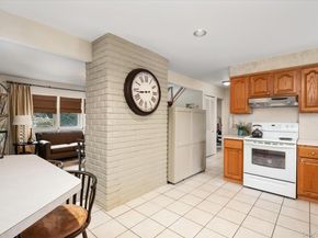 16 Dahlia Lane, Wantagh NY 11793