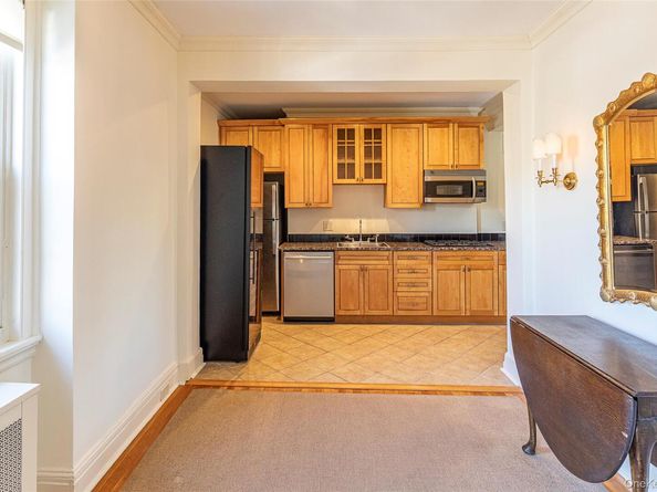 3 Tanglewylde Avenue 5C, Bronxville NY 10708