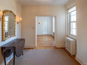 3 Tanglewylde Avenue 5C, Bronxville NY 10708