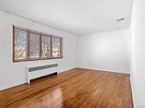 119 S 6th Street, Bethpage NY 11714