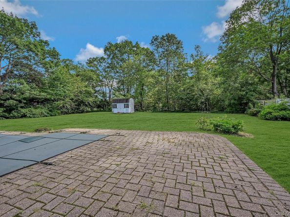 293 Blake Avenue, Bohemia NY 11716