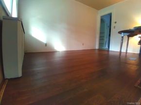 28 Cross Street, Locust Valley NY 11560