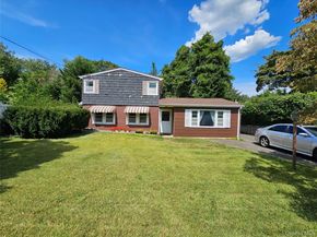 28 Cross Street, Locust Valley NY 11560
