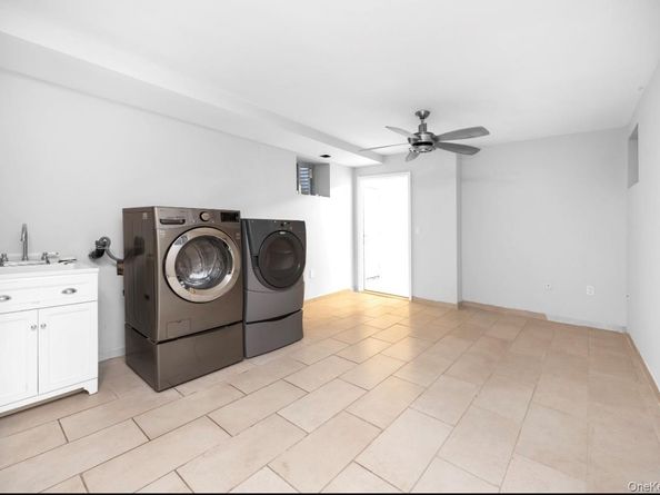70-13 Caldwell Avenue, Maspeth NY 11378
