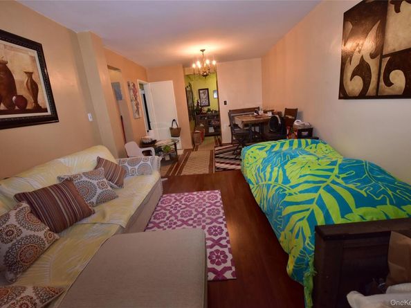 86-70 Francis Lewis Boulevard B65, Queens Village NY 11427