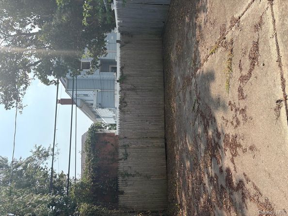60 E. Pine Street, Long Beach NY 11561