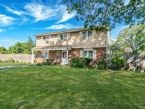 23 Caroline Court, North Babylon NY 11703
