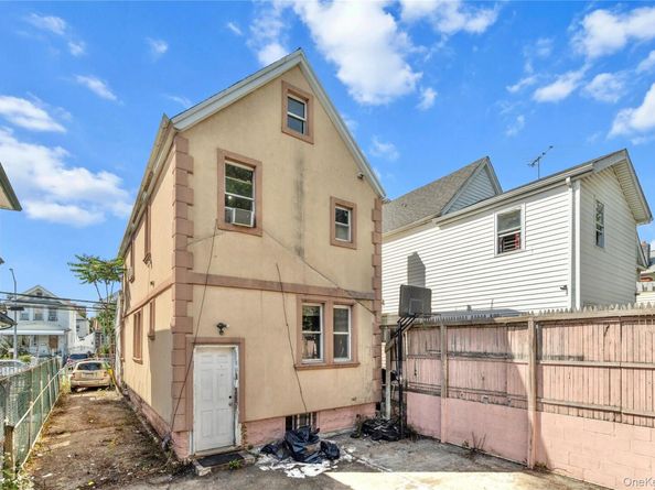 9029 178th Street, Hollis NY 11423