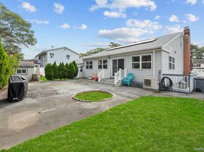 111 Cedar Oaks Avenue, Farmingville NY 11738