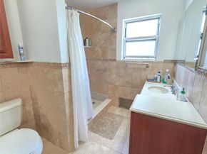 2553 Fish Avenue, Bronx NY 10469