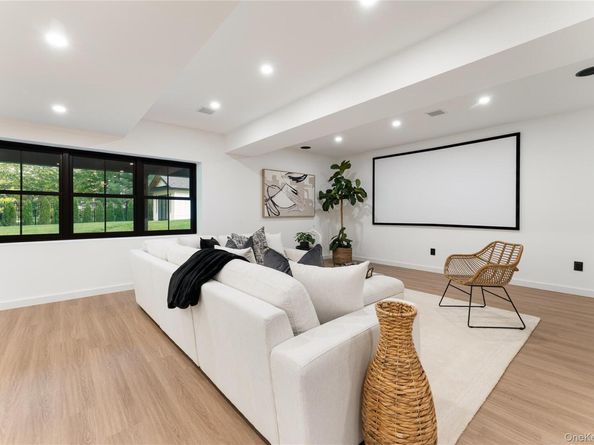 45 Pine Hill Drive, South Salem NY 10590