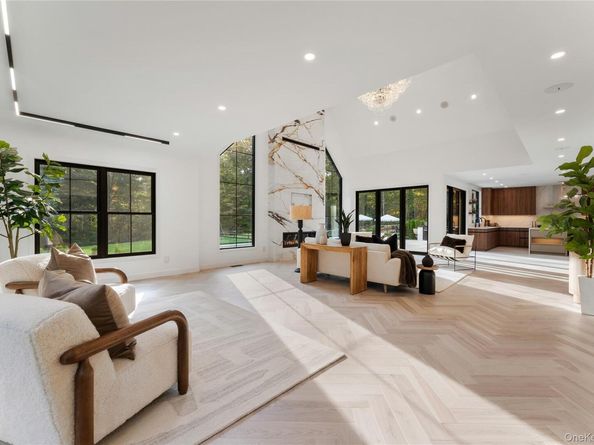 45 Pine Hill Drive, South Salem NY 10590