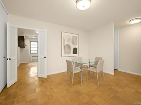 70-25 yellowstone Boulevard 14m, Forest Hills NY 11375