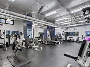 70-25 yellowstone Boulevard 14m, Forest Hills NY 11375