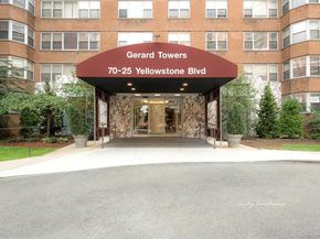 70-25 yellowstone Boulevard 14m, Forest Hills NY 11375
