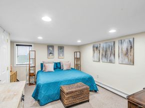 17 Wren Drive, Hauppauge NY 11788