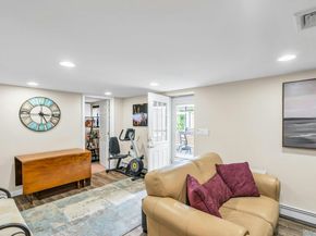 17 Wren Drive, Hauppauge NY 11788