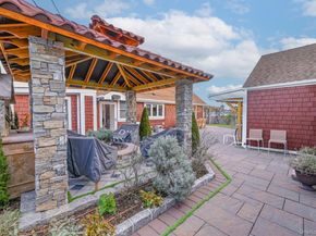 38 Quarry Lane, Levittown NY 11756