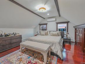38 Quarry Lane, Levittown NY 11756