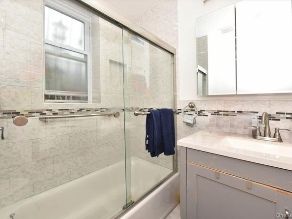 121 Riverdale Avenue, Brooklyn NY 11212