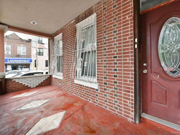 121 Riverdale Avenue, Brooklyn NY 11212