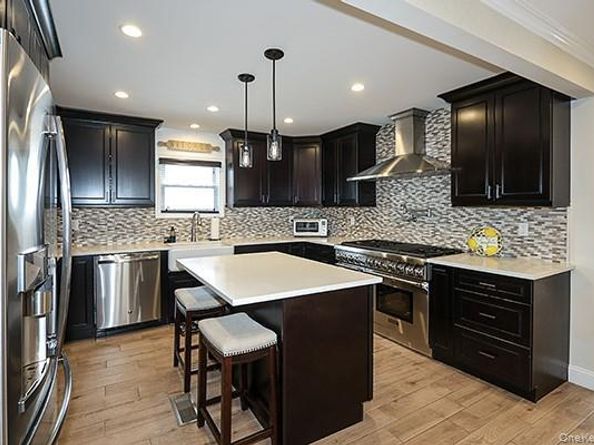 956 Hancock Avenue, Franklin Square NY 11010