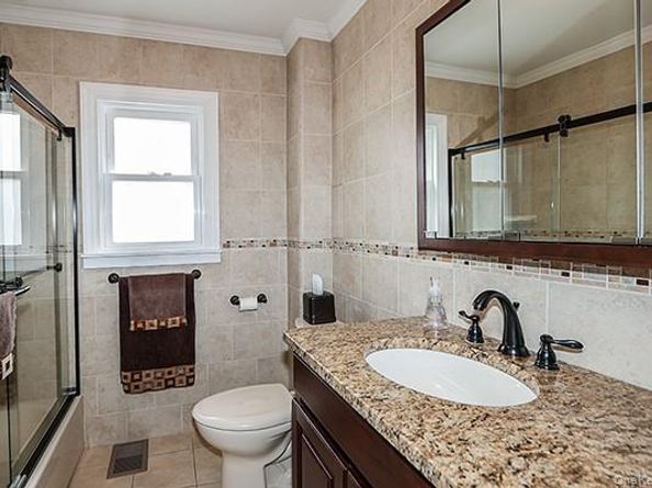 956 Hancock Avenue, Franklin Square NY 11010
