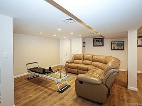 956 Hancock Avenue, Franklin Square NY 11010