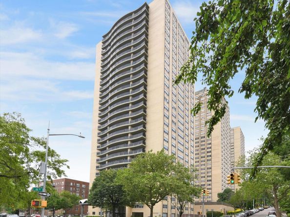 6636 Yellowstone Boulevard 21C, Forest Hills NY 11375