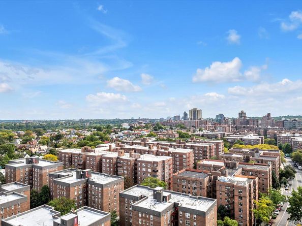 6636 Yellowstone Boulevard 21C, Forest Hills NY 11375