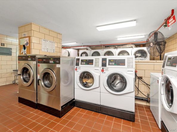 6636 Yellowstone Boulevard 21C, Forest Hills NY 11375