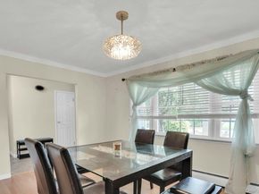 21 E Hill Drive, Smithtown NY 11787