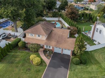 21 E Hill Drive