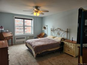 700 Shore Road 4K, Long Beach NY 11561