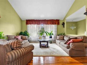 402 Clinton Avenue, Rockville Centre NY 11570