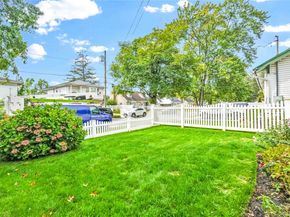 402 Clinton Avenue, Rockville Centre NY 11570