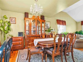 402 Clinton Avenue, Rockville Centre NY 11570