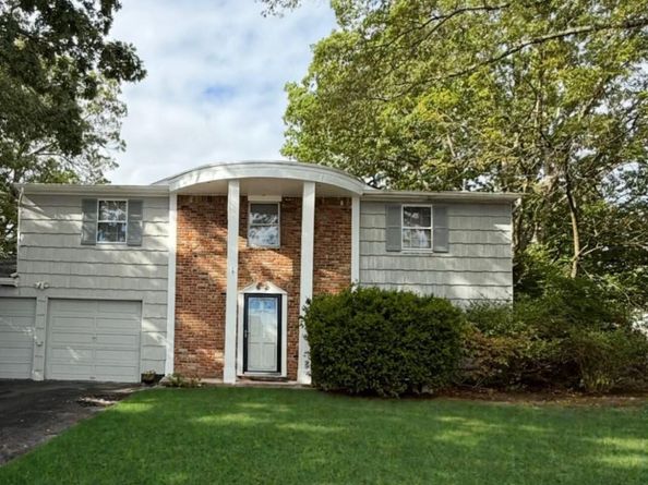 49 Hurtin Street, Port Jefferson Station NY 11776