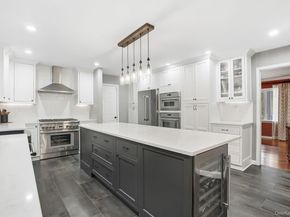 48 Dimond Avenue, Cortlandt Manor NY 10567