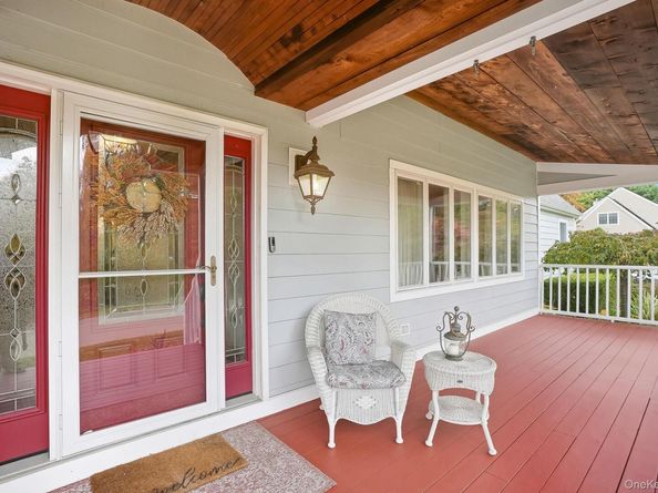 48 Dimond Avenue, Cortlandt Manor NY 10567