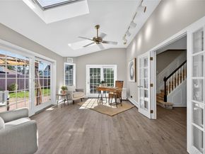 11 Foster Lane, Westbury NY 11590