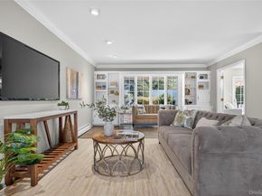 11 Foster Lane, Westbury NY 11590
