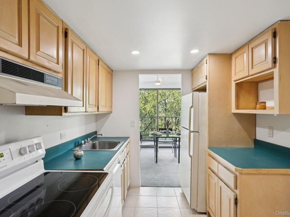 1 David Lane 3G, Yonkers NY 10701