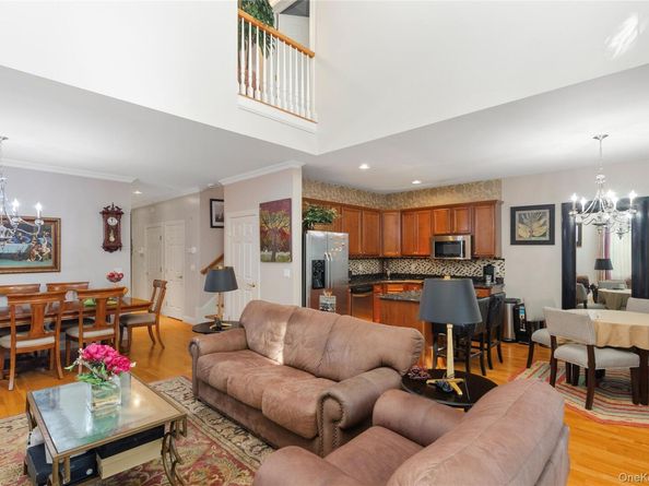 307 Medea Way, Central Islip NY 11722