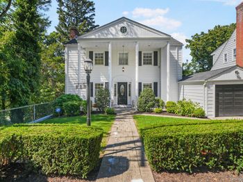 29 Chatfield Road