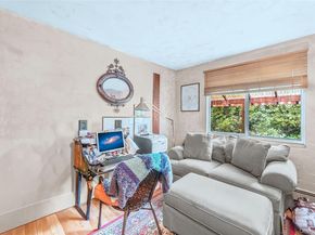 271 Bread And Cheese Hollow Road, Northport NY 11768