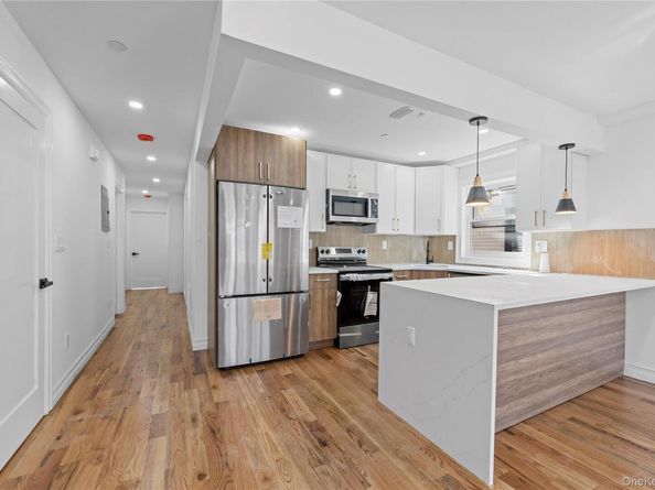 258-10 147 Road, Rosedale NY 11422