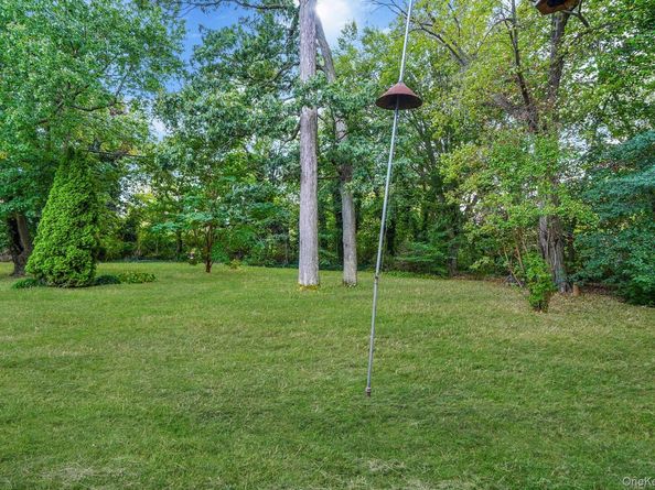 7 Wilbur Lane, Roosevelt NY 11575