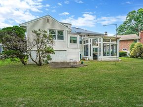 7 Wilbur Lane, Roosevelt NY 11575