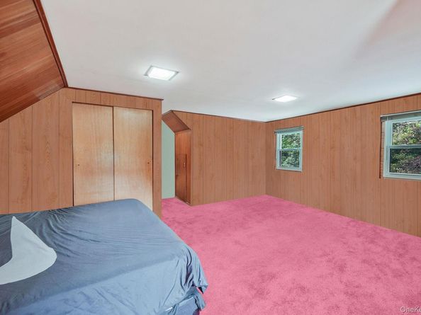 7 Wilbur Lane, Roosevelt NY 11575